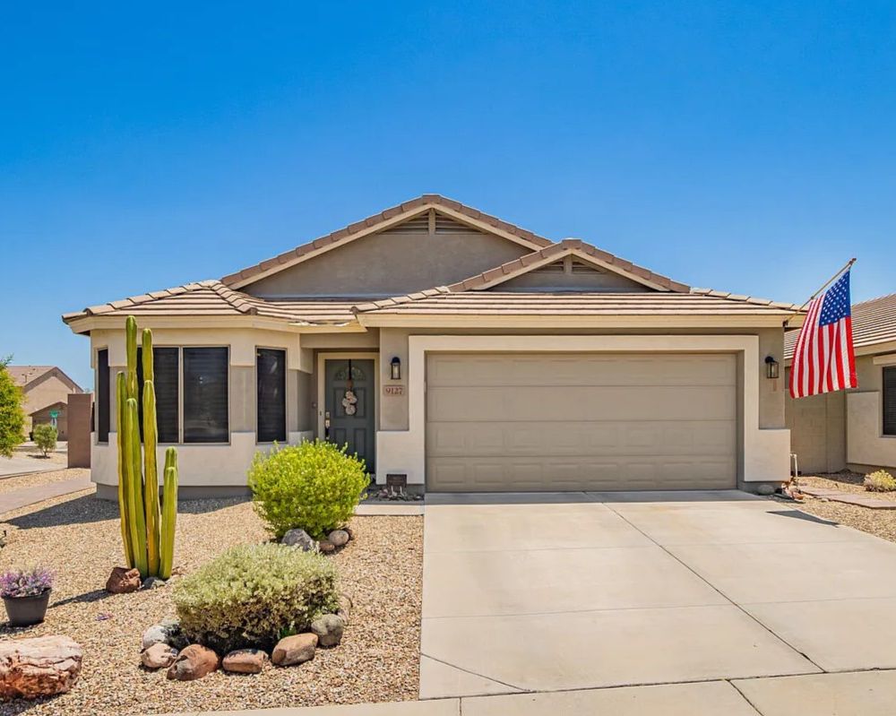 Waddell, AZ 85355
